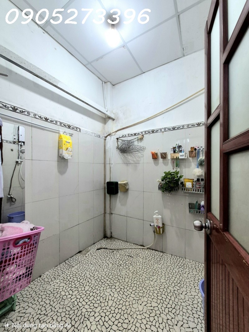 HẺM 4M THẲNG  TRỤC, 3 CĂN RA MẶT TIỀN, CHỈ NHỈNH 4T 16013648