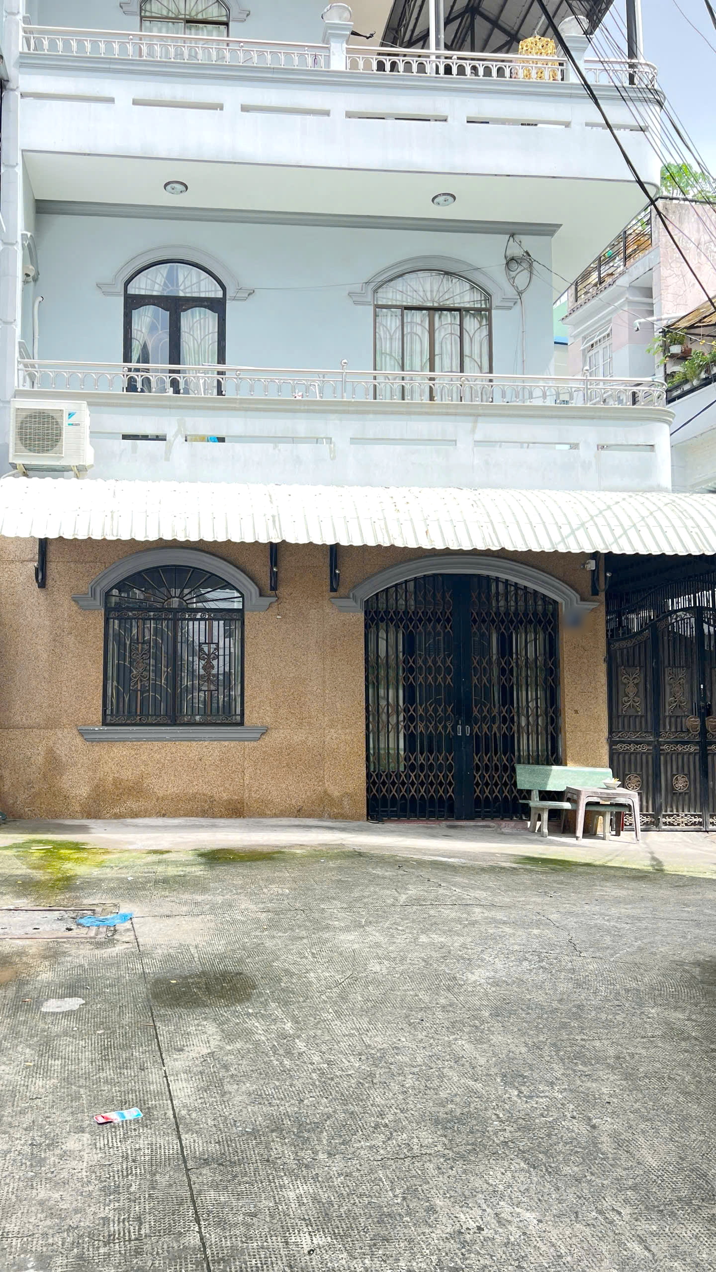 Nhà 4 tầng nở hậu ôtô đậu sát cửa bờ kè Nguyễn Duy P8Q8 cũ (P.Chánh Hưng). Giá: 7.45 tỷ TL 16013664
