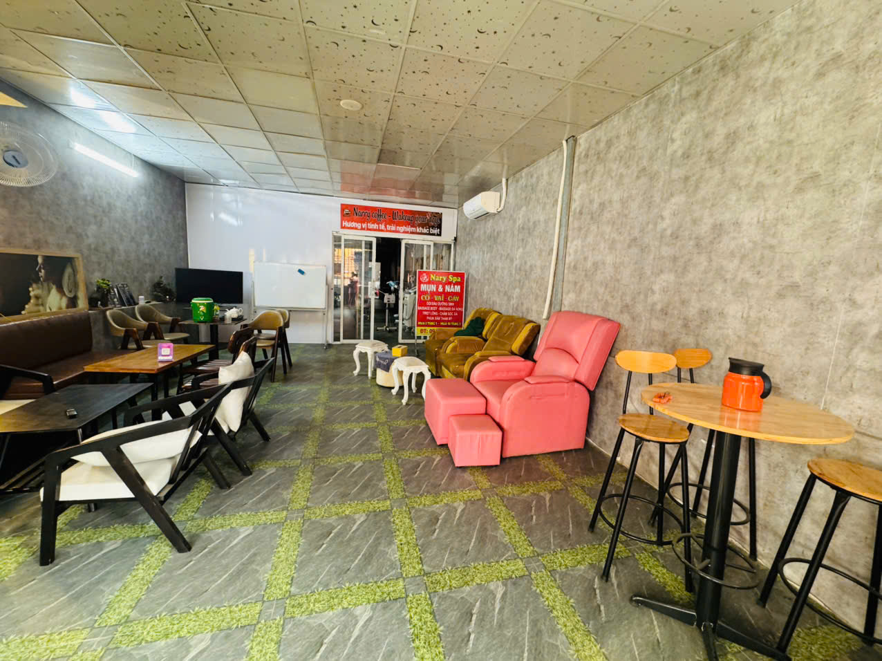 CHO THUÊ HOẶC SANG NHƯỢNG MẶT BẰNG KINH DOANH - QUÁN BIDA & SPA Vị trí đắc địa: Khu vực VSIP 1, 16013682