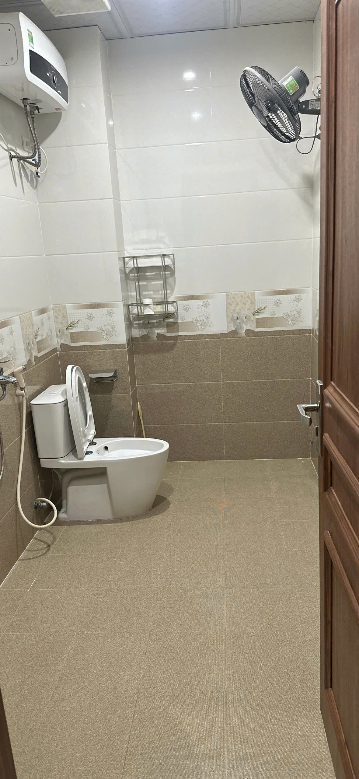 SANG NHƯỢNG SPA 4 TẦNG VỊ TRÍ ĐẸP TẠI HẠC THÀNH, THÀNH PHỐ THANH HÓA 16013713