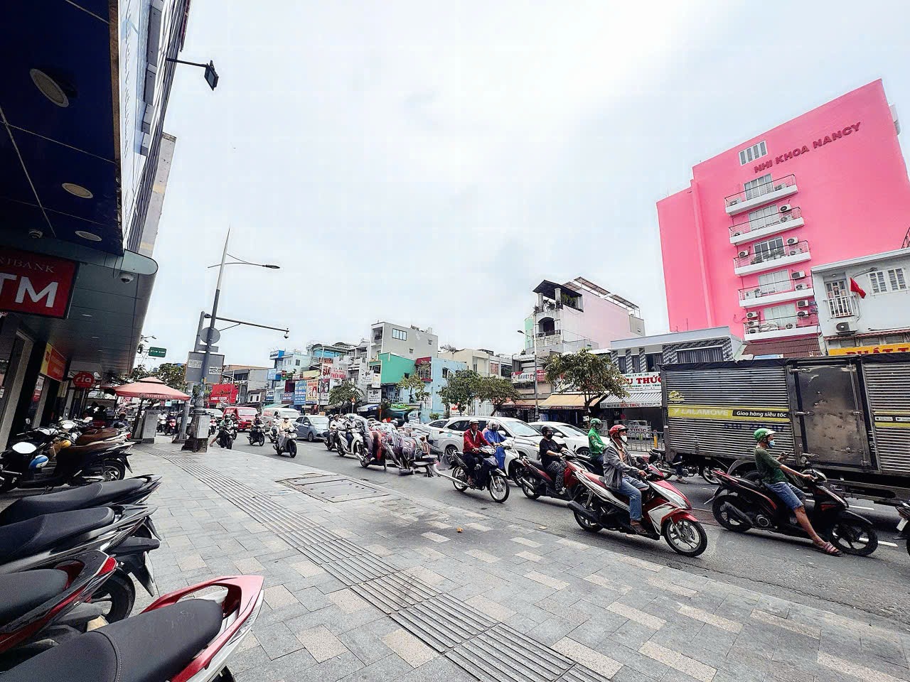 DUY NHẤT NHÀ BÁN - MẶT TIỀN 40M Đ. NGUYỄN VĂN CỪ NGAY GÓC TRẦN HƯNG ĐẠO QUẬN 1 - DT 145M2 - CHÍNH 16013785
