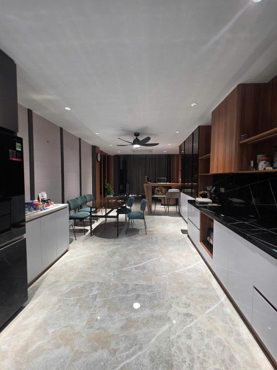 TÒA NHÀ PHÂN LÔ HOÀNG VĂN THÁI – 45M² – MT 4,5M – 8 TẦNG – THANG MÁY – Ô TÔ VÀO NHÀ – THÔNG SÀN 16013787