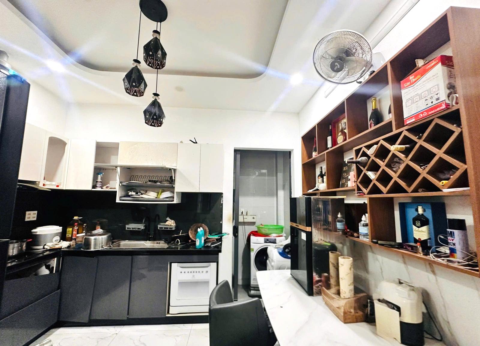 Giảm 1,2 Tỷ, Nhà 4 Tầng KDC Tam Bình 51m², Đường 10m, View Hồ Giá 6,4 Tỷ 16013875