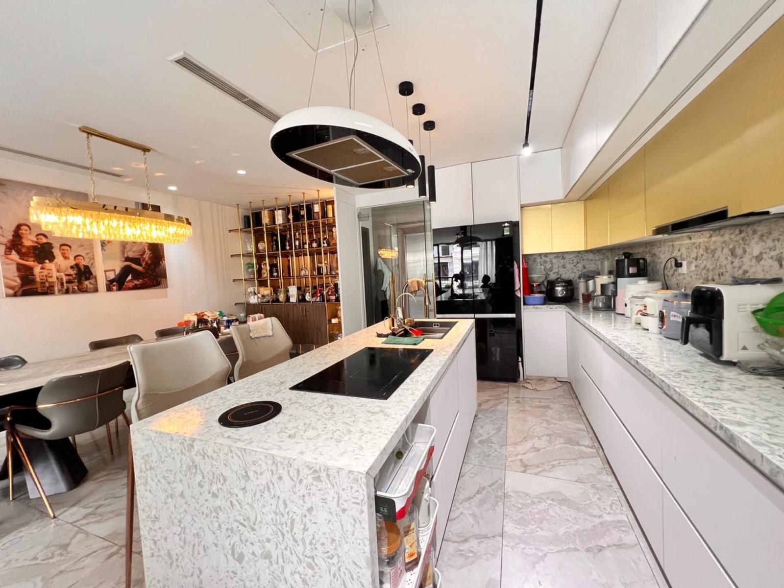 Liền kề Lâm Hạ 114m x 7 tầng, MT 6m, gần bệnh viện Tâm Anh, view cầu Trần Hưng Đạo 16013882