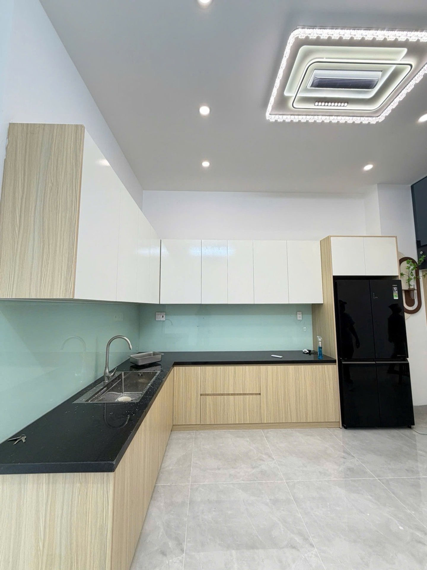 Bán nhà Hiêp Thành q12 4 x23 2 tầng mới 4,9 tỷ 16013890