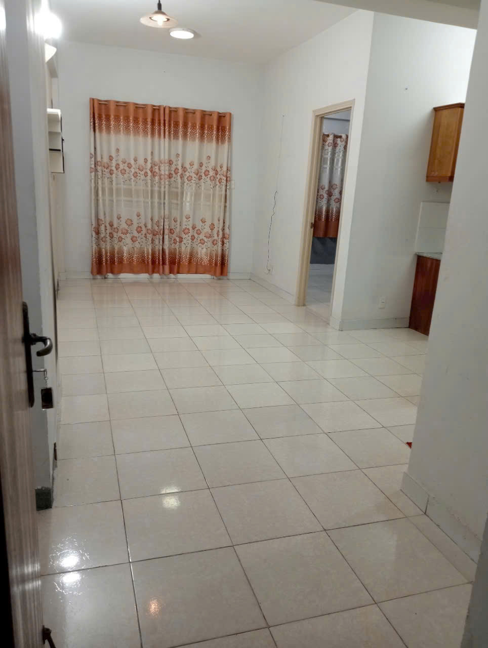 Bán CC HQC Plaza, Nguyễn Văn Linh, 1,45 tỷ, 55m2, 2PN, 2VS. Sổ hồng cầm tay, Bank hỗ trợ vay 1,1 tỷ 16013892