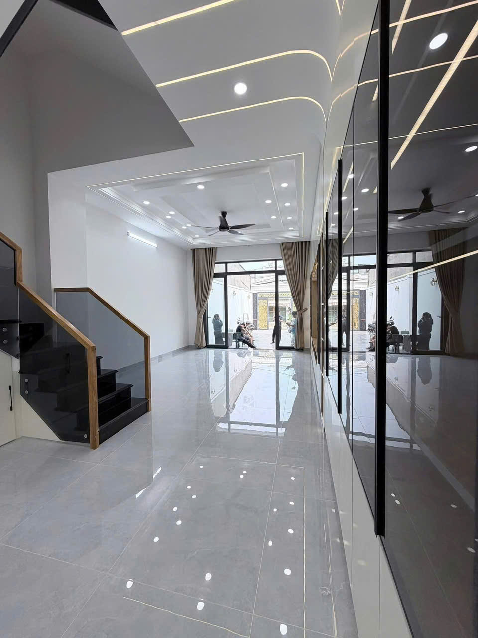 9,39 TỶ SỞ HỮU NHÀ TÂN CỔ ĐIỂN MẶT TIỀN HIỆP THÀNH 12 – 4 TẤM HIỆN ĐẠI 16013922