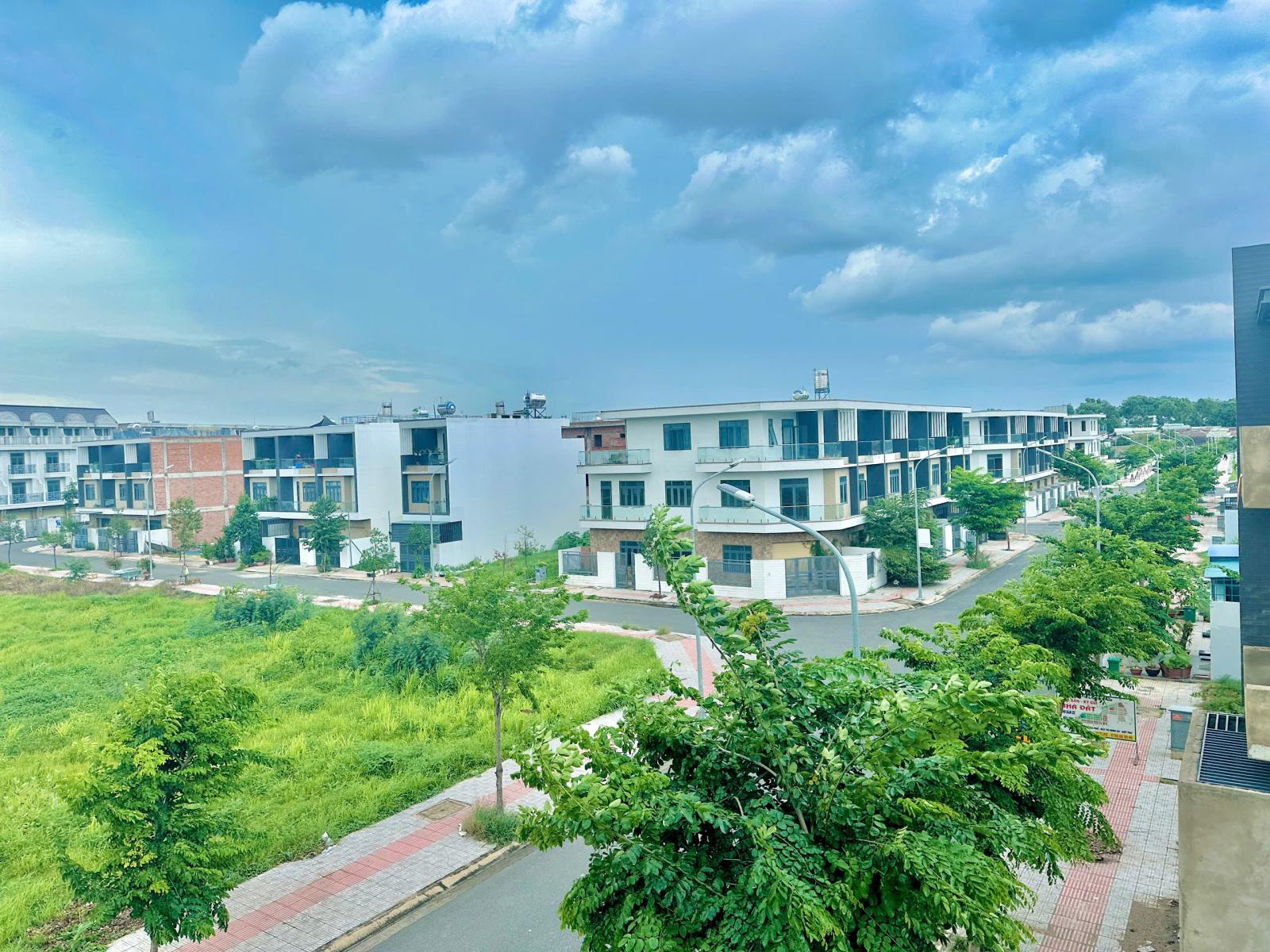 Chủ cần bán 2 lô đất nền đường F5, khu dân cư Bửu Long 3, phường Trấn Biên giá 4,2 tỷ/ lô. 16013956
