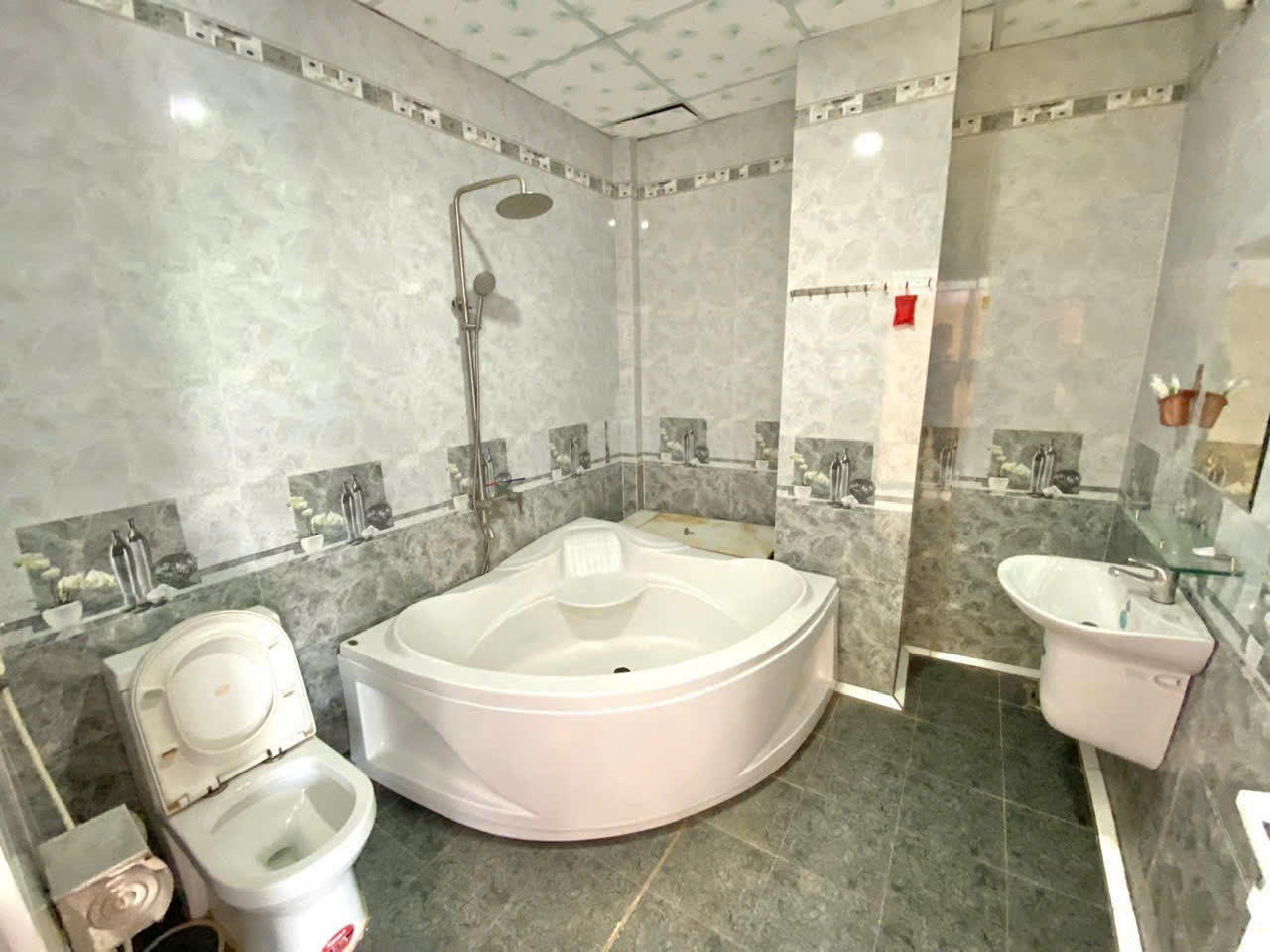Cho thuê căn hộ full nội thất đường Hà Huy Giáp giá thuê 4,2tr/tháng 16013966