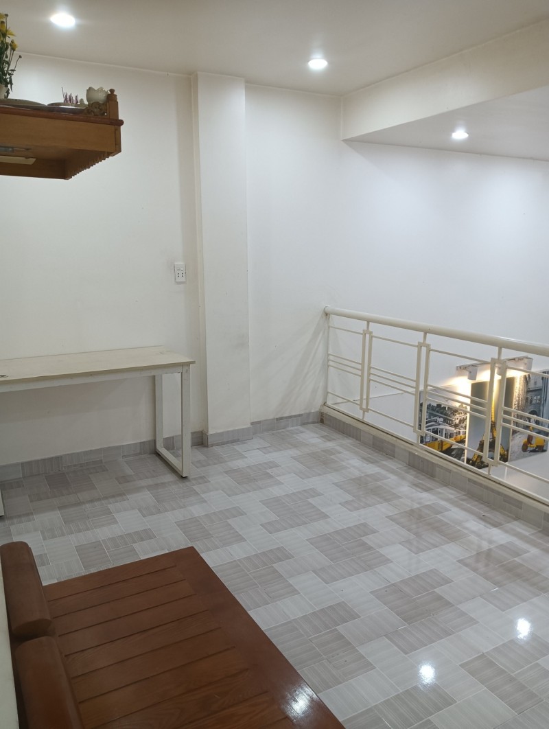 # Gần MT Hà Huy Tập, Công An Quận, 55m2, mê lửng sạch đẹp, 3.2 tỷ 16014025