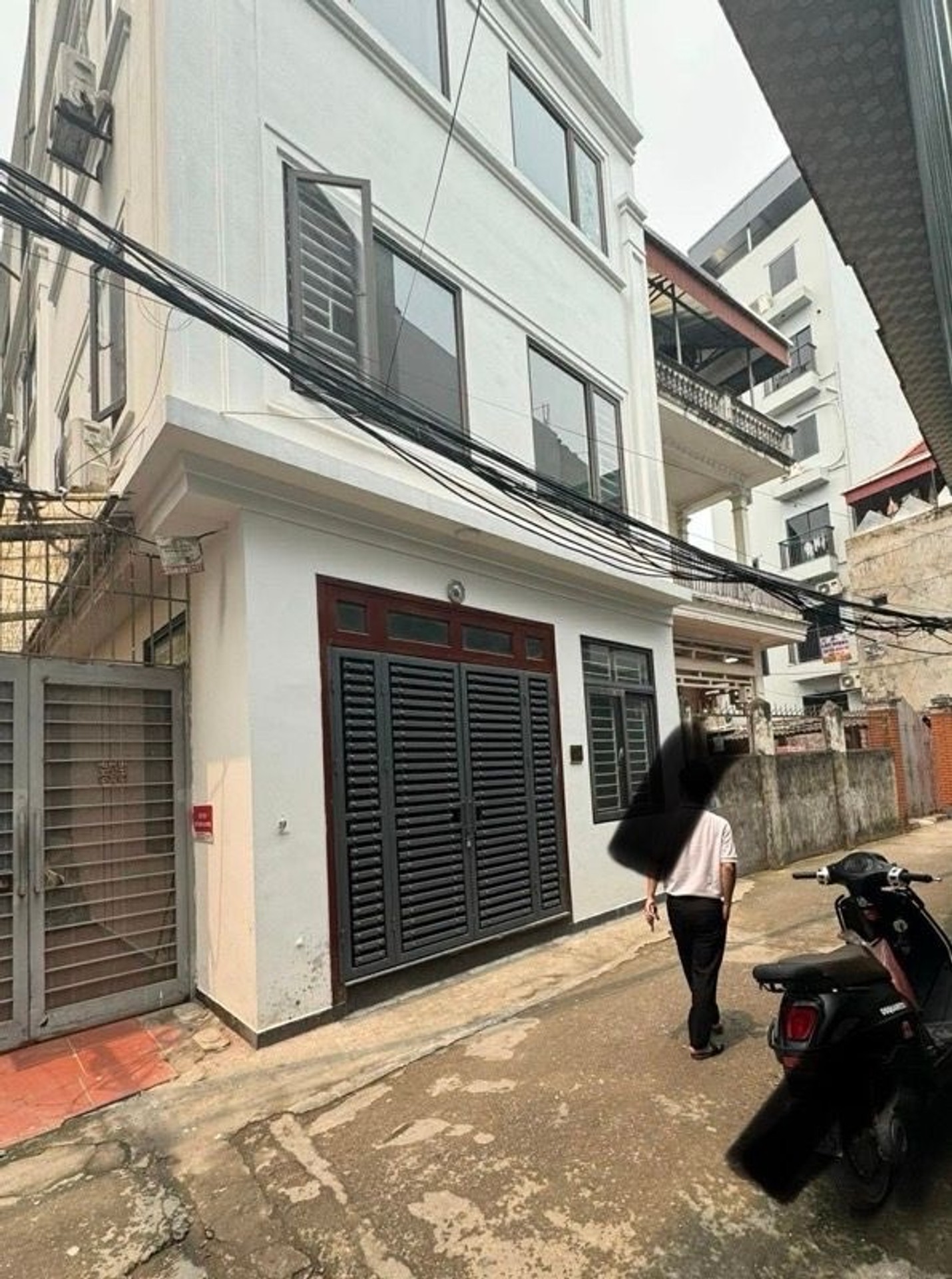 Bán nhà Bát Khối lô góc 8 tỷ 36m ô tô qua nhà,sổ đỏ long biên 16014042