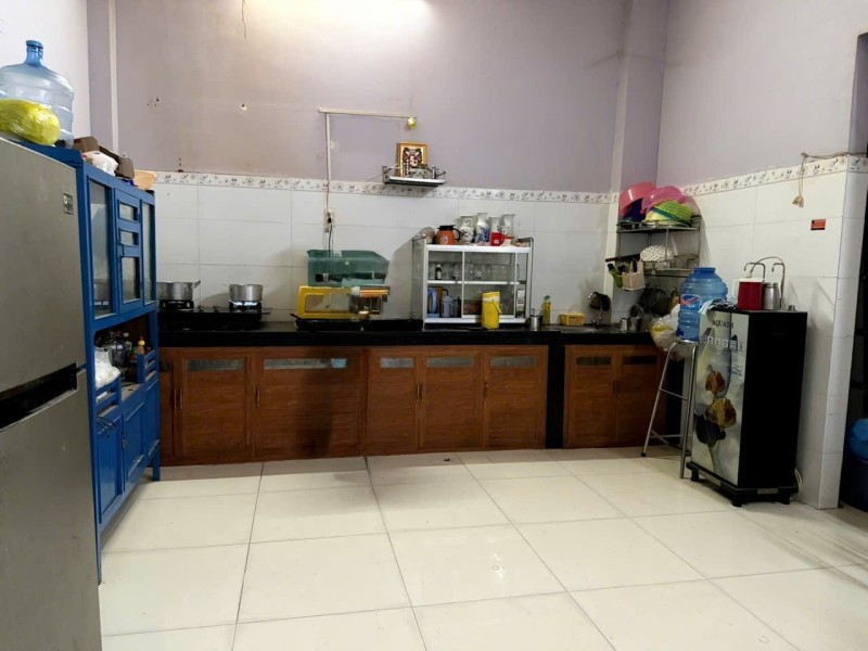 Bán nhà đường số 4, Long Bình, Q9,  Thủ Đức, TP HCM. DT 343m2, cấp 4, giá 9.58 tỷ, sổ hồng riêng. 16014048
