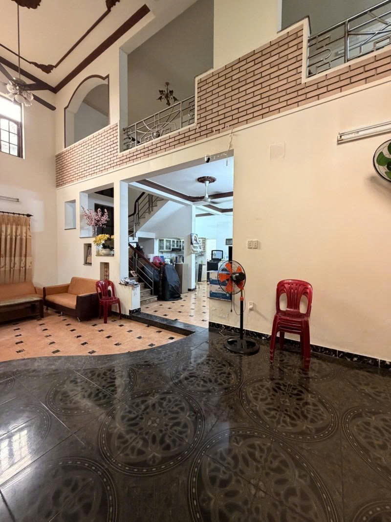Bán nhà 2  Mặt tiền Bàu Cát ( Bàu cát đôi) - giao Đồng Đen, 14x26m, 2 tầng, 1 đời chủ, 89,9 Tỷ. 16014061