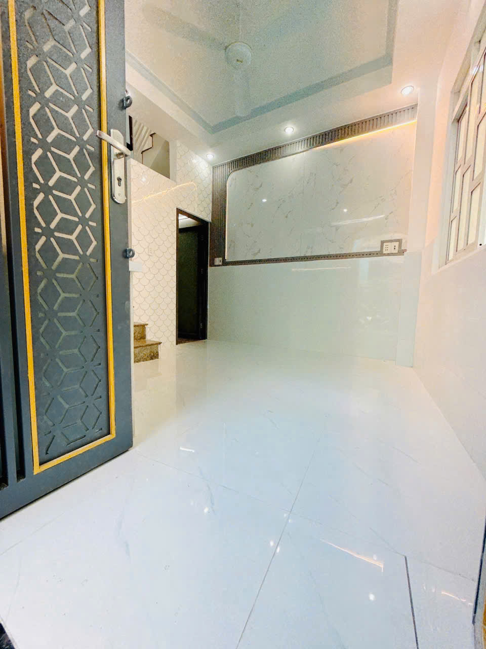 Nhà 3 tầng hẻm thông đường Ba Đình P8Q8 cũ (P. Chánh Hưng). Giá 2,58 tỷ TL 16014076