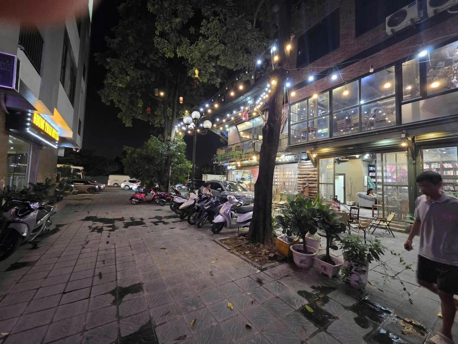 CHO THUÊ NHÀ PHỐ CỔ LINH – LONG BIÊN  60M²  MT 5,1M  12TR/THÁNG 16014095