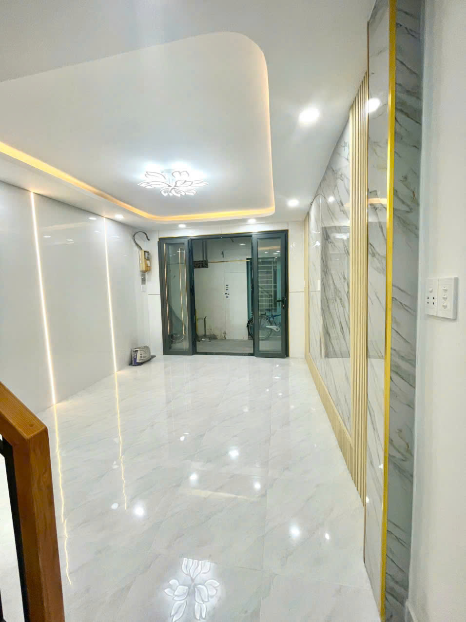 Nhà hẻm 125 Nguyễn Thị Tần P.Chánh Hưng (P1Q8) 16014128