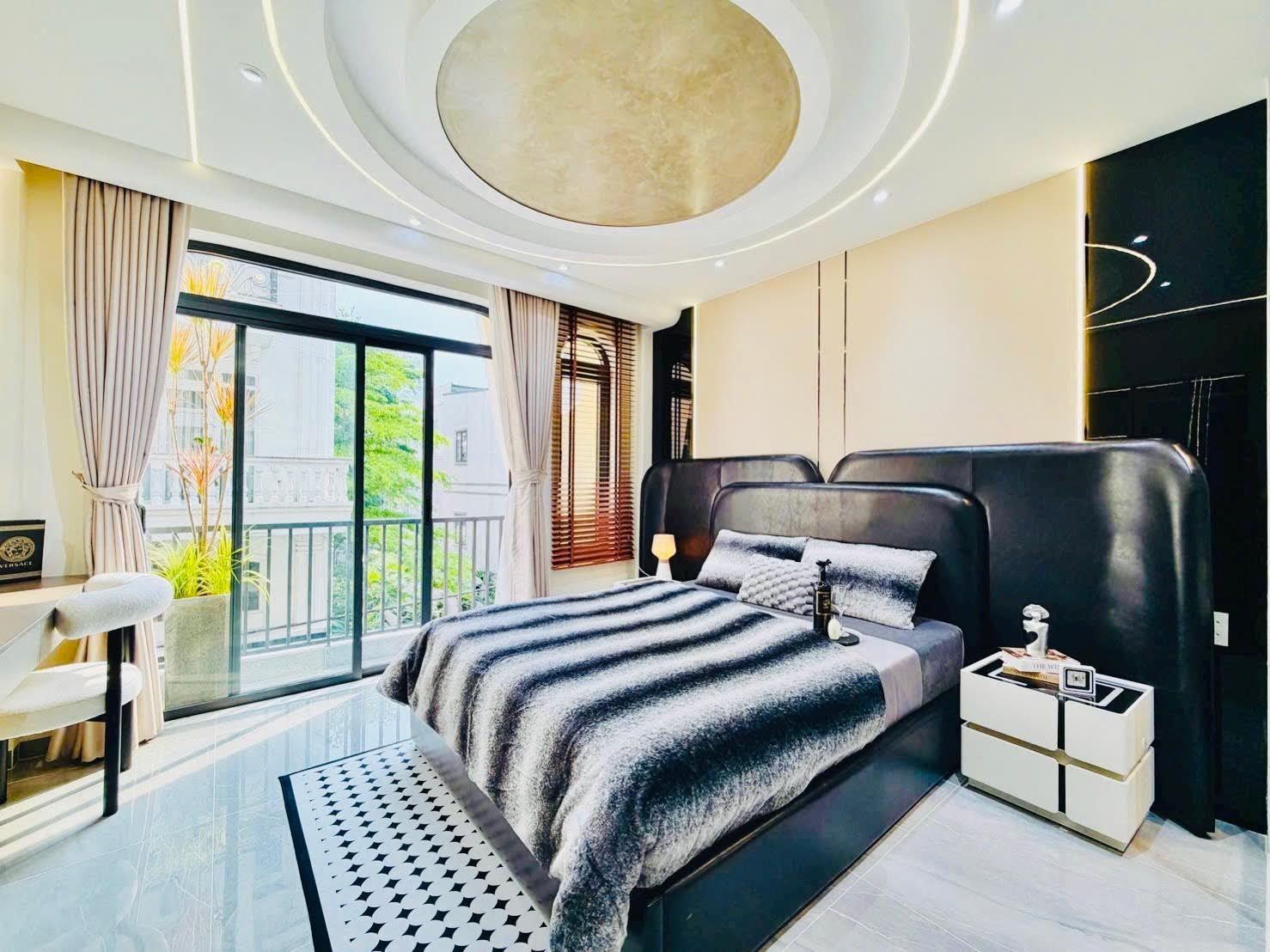 Bán nhà 5 tầng thang máy hẻm xe hơi Phạm Văn Bạch thôngTrần Thị Trọng, Tân Bình, full NT, 10.8 tỷ TL 16014146