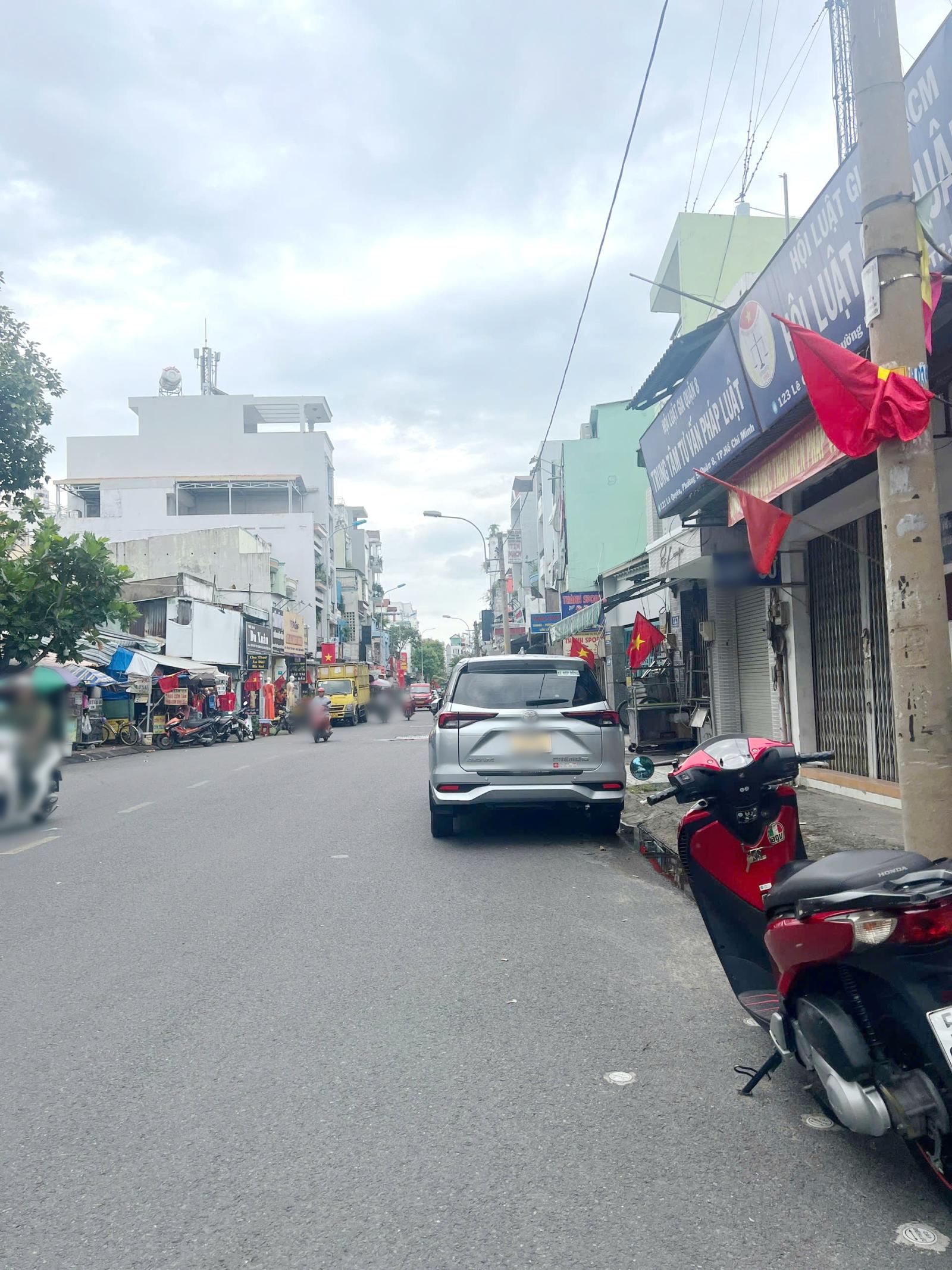 Nhà 2 tầng hẻm sát đường Lê Quyên P5Q8. Giá 1.75 tỷ 16014157