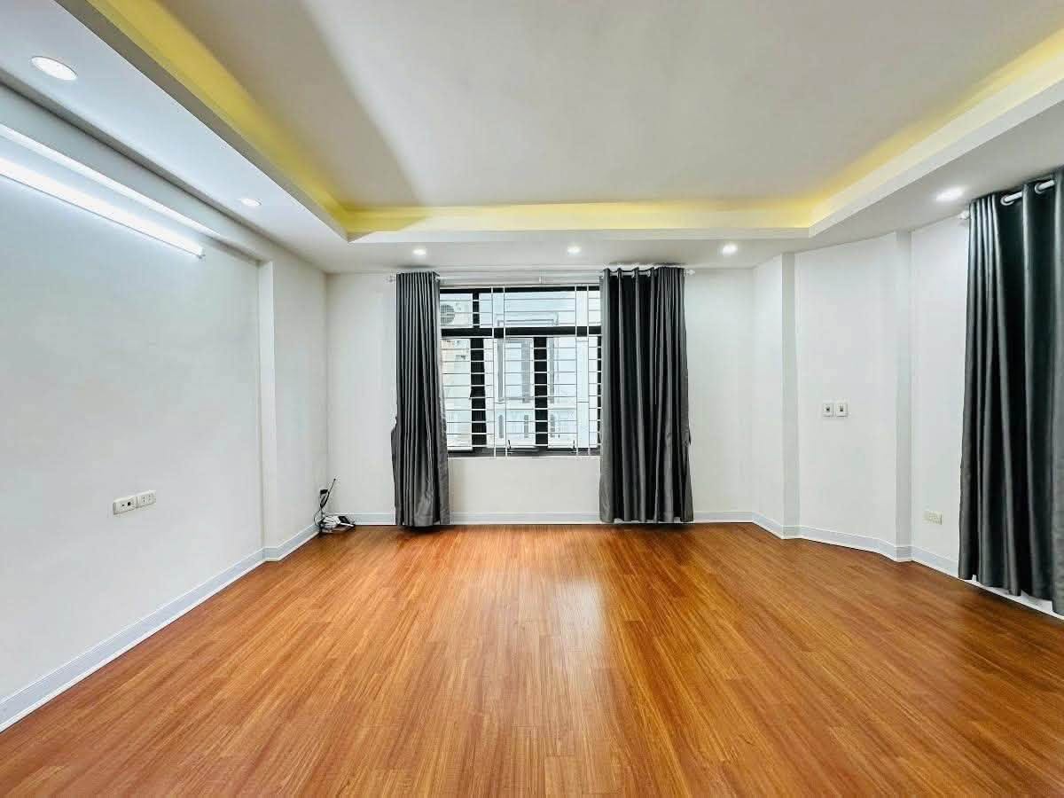 NHÀ LÔ GÓC HOÀNG HOA THÁM – 43M² – MT 5,6M – 5 TẦNG – NGÕ THÔNG – BA GÁC TẬN CỬA – SIÊU THOÁNG 16014167