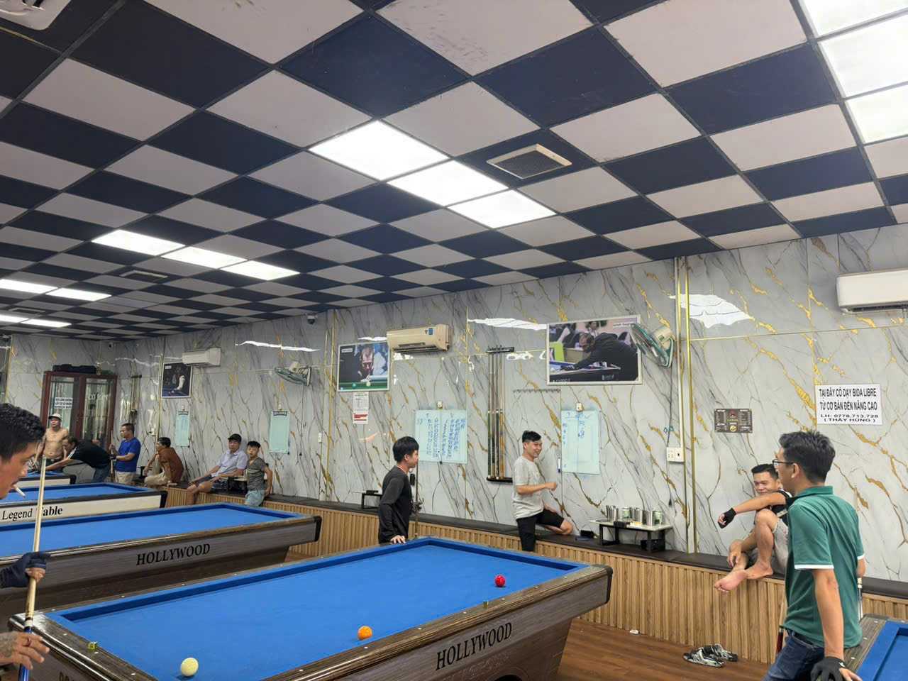 Bình Tân ! CHỐT NHANH ! SANG RẺ 298 tr, CLB BIDA MỚI ĐẸP – CÓ 10 BÀN MỚI, Doanh thu ổn định, DTSD 16014193