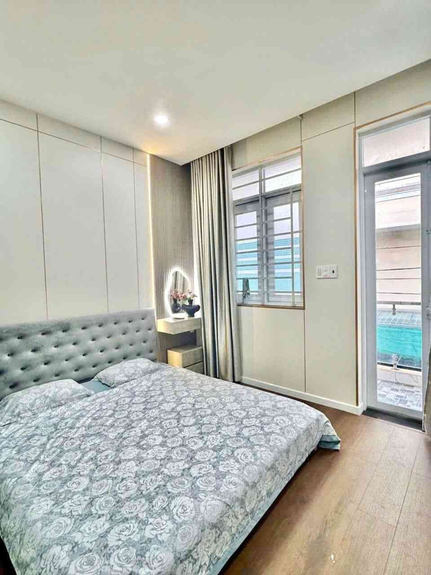 NHÀ MỚI ĐẸP – VƯỜN LÀI – HẺM Ô TÔ THÔNG 🏡

 16014211