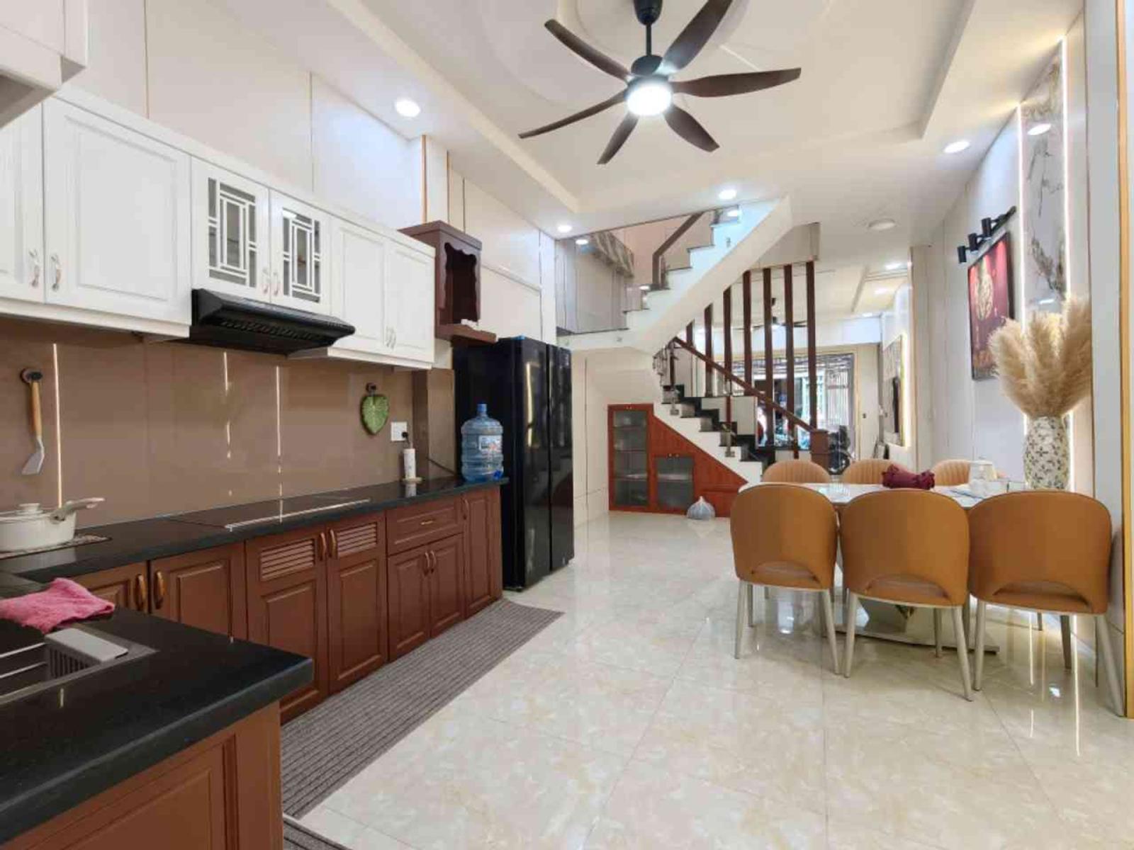NHÀ MỚI ĐẸP – VƯỜN LÀI – HẺM Ô TÔ THÔNG 🏡

 16014211