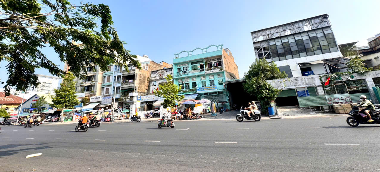 SIÊU VIP BÁN NHÀ MẶT TIỀN KINH DOANH Đ.HẢI THƯỢNG LÃN ÔNG, CHỢ LỚN, QUẬN 5- DT 350M2 NGANG 6M*50M- 16014222