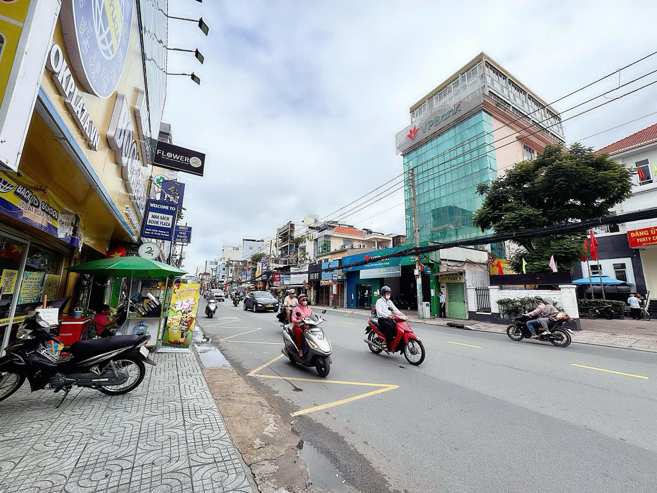 BÁN NHÀ MTKD Đ.CÁCH MẠNG THÁNG 8, QUẬN 3 - DT SIÊU KHỦNG 180M CHỈ 23T*LH GIANG GIANG: 0938676685 16014253