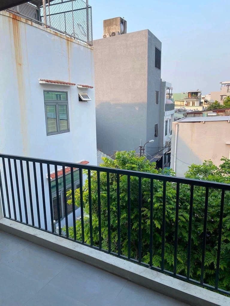 ► Tòa Căn Hộ kiệt Hoàng Diệu, 98m2, 3 tầng,10 phòng, hiện đại, dòng tiền 45tr 16014280