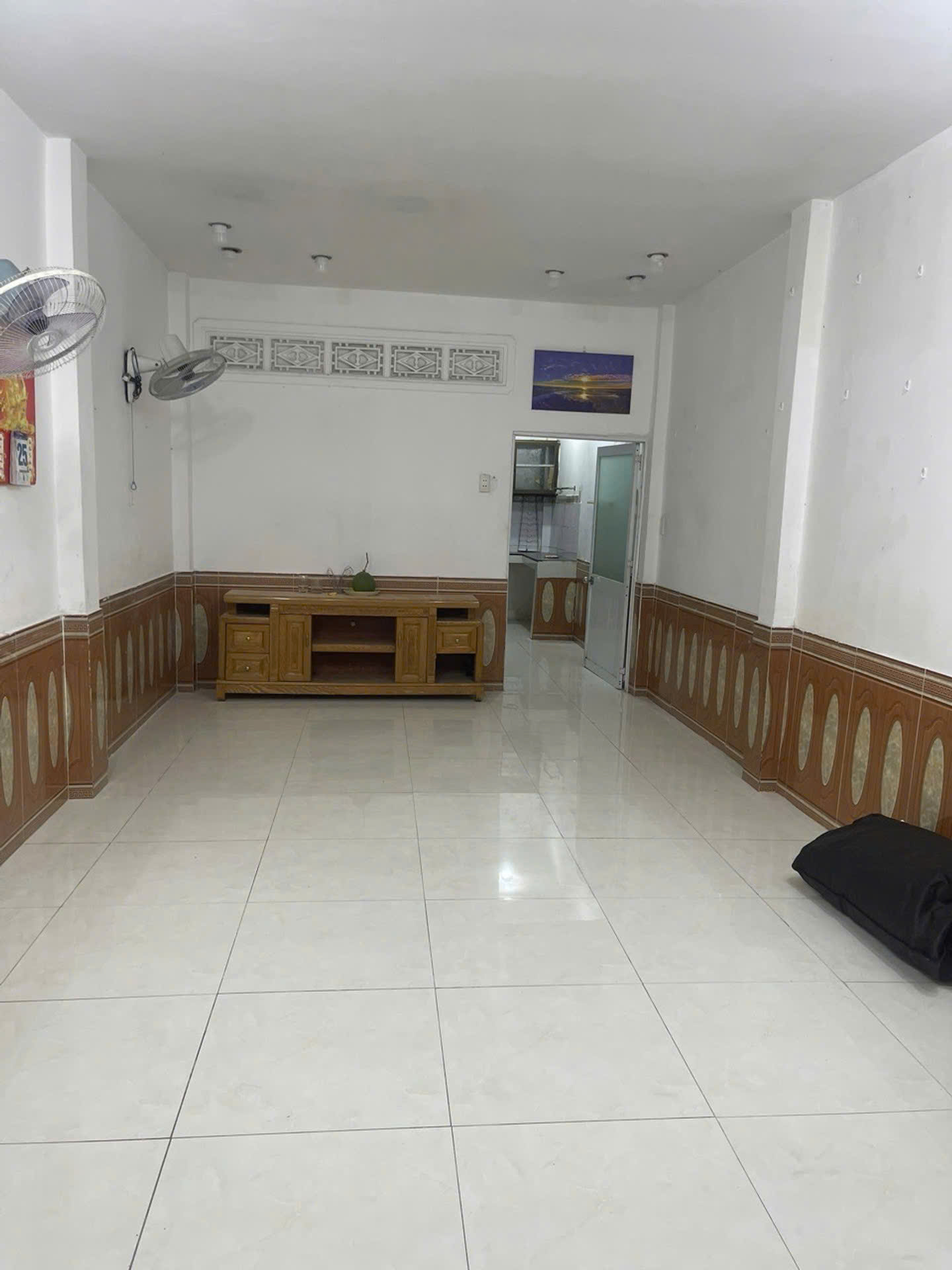 DIỆN TÍCH GẦN 90M² ĐẤT – SÂN TRƯỚC SAU – SỔ HOÀN CÔNG – SÁT HÀ HUY GIÁP – 4.X TỶ 16014310