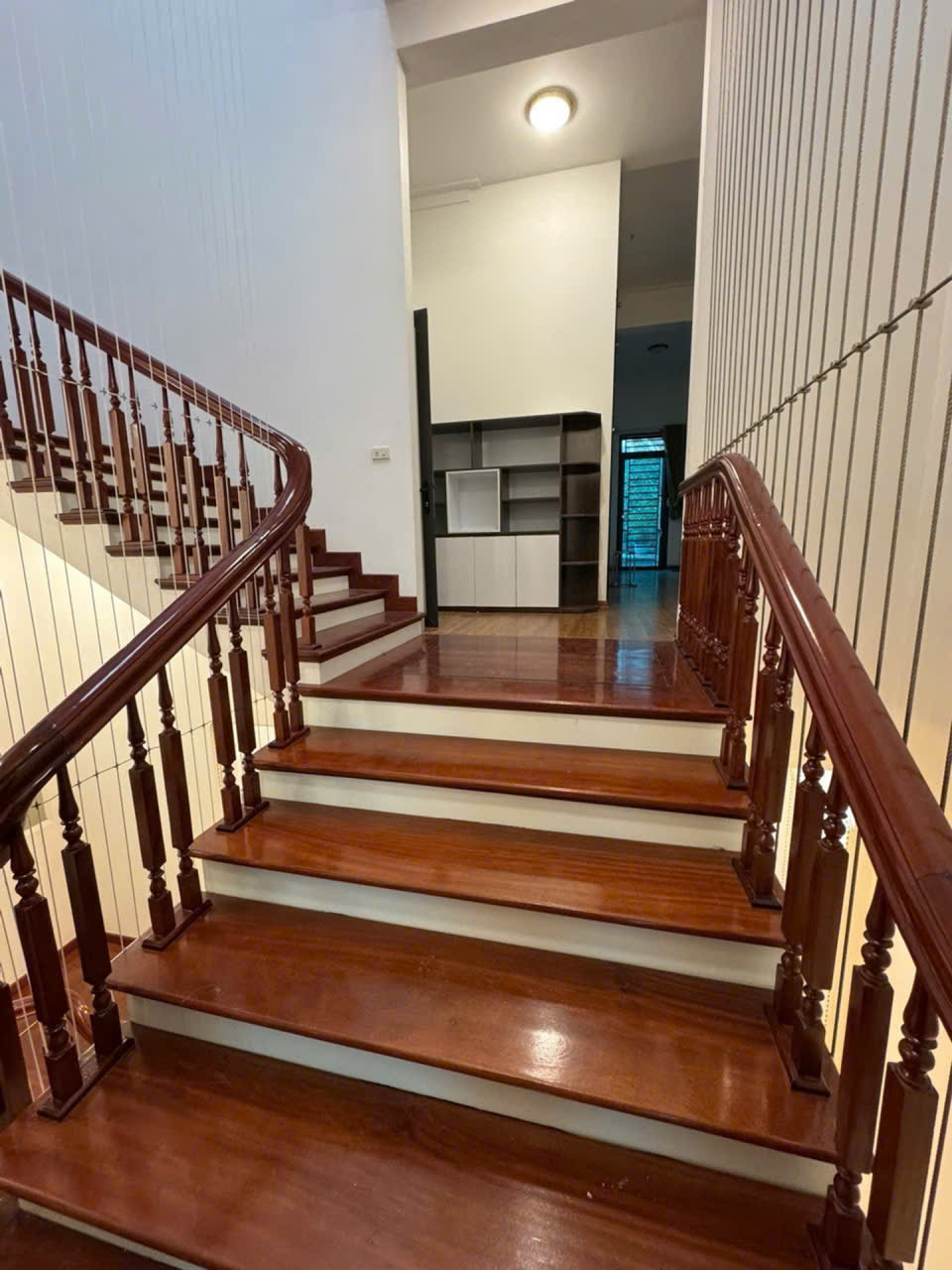 BÁN NHÀ 4 TẦNG MẶT TIỀN HOÀNG HOA THÁM (QL17) – 141,5M² – MẶT TIỀN 6,5M – KINH DOANH ĐA DẠNG 16014350