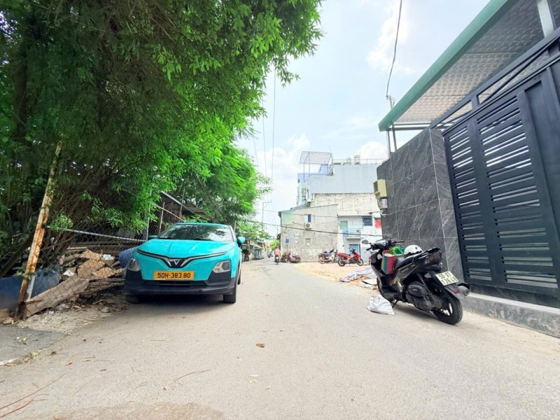 Bán nhà 120m2, 6 tầng, mặt tiền đường 475, Phước Long B, Q9, Thủ Đức, TP HCM. Giá 17.7 tỷ. 16014352