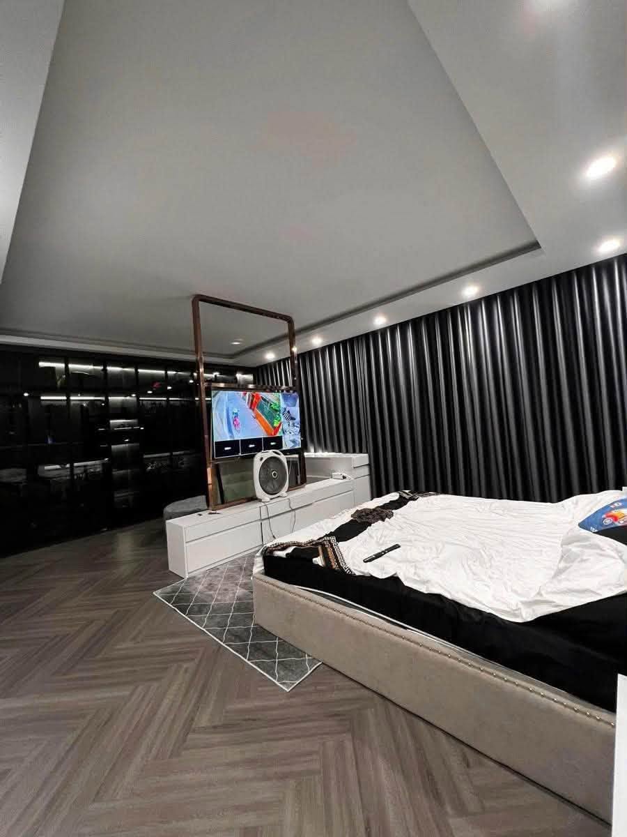 LÔ GÓC PHÂN LÔ HOÀNG VĂN THÁI – 55M² – MT 6,7M – 6 TẦNG – THANG MÁY – GARA 2 Ô TÔ 16014383
