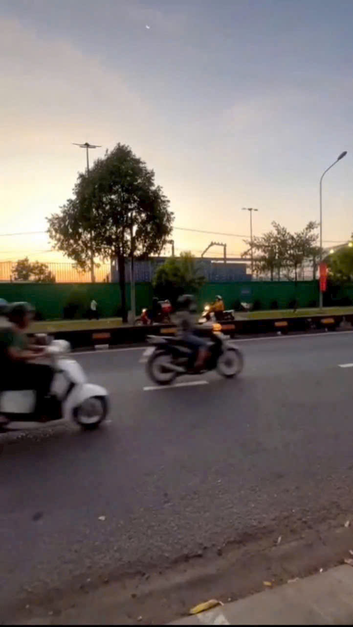 HÀNG ĐẸP Q12 – ĐẤT (8X28) MẶT TIỀN LÊ THỊ RIÊNG, FULL THỔ CƯ! GIÁ RẺ 16014429