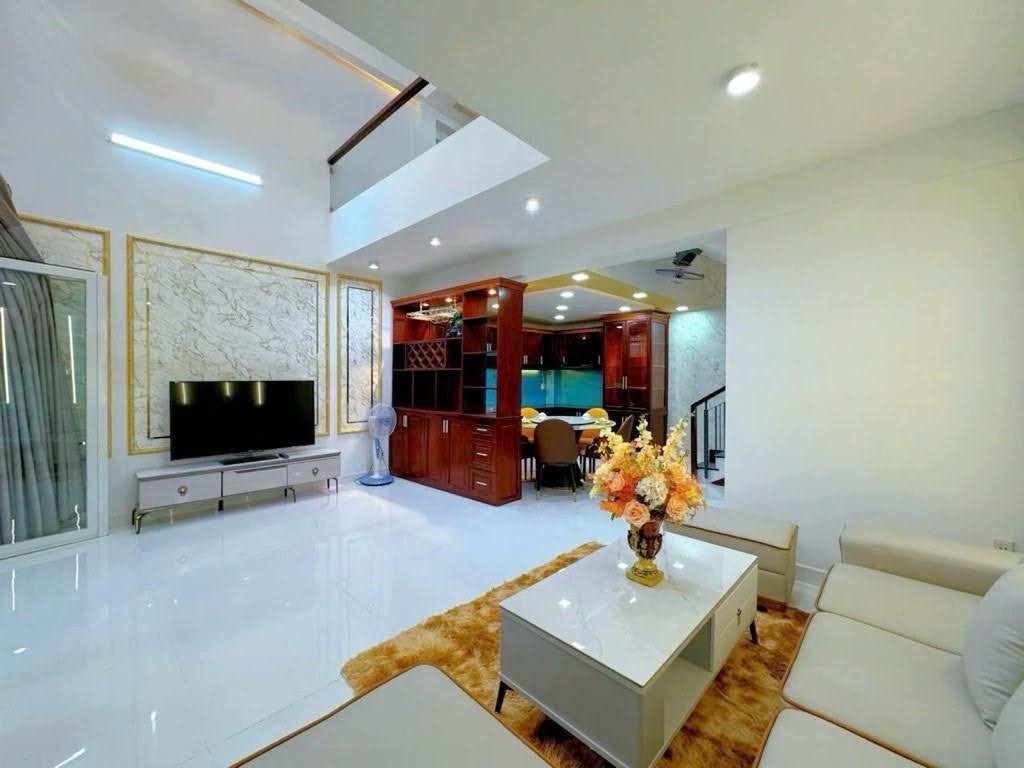 Bán nhà Gò Vấp, hẻm xe hơi Bùi Quang Là, gần Emart2, sổ vuông đẹp, 56m², 5 tầng, full nội thất, 7.2 tỷ 16014446