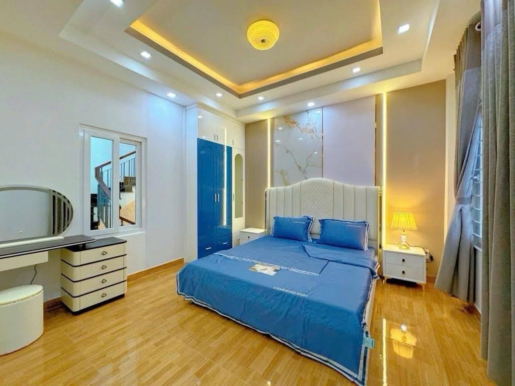Bán nhà Gò Vấp, hẻm xe hơi Bùi Quang Là, gần Emart2, sổ vuông đẹp, 56m², 5 tầng, full nội thất, 7.2 tỷ 16014446
