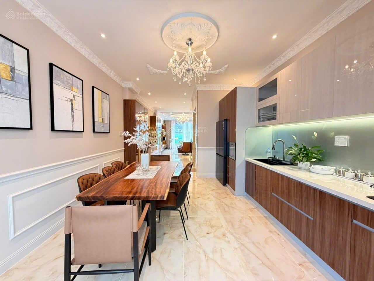 Chính chủ cần bán nhà mặt phố tại trần thị trọng- 17,9 tỷ,dt: 80m2, hàng hiếm 16014535