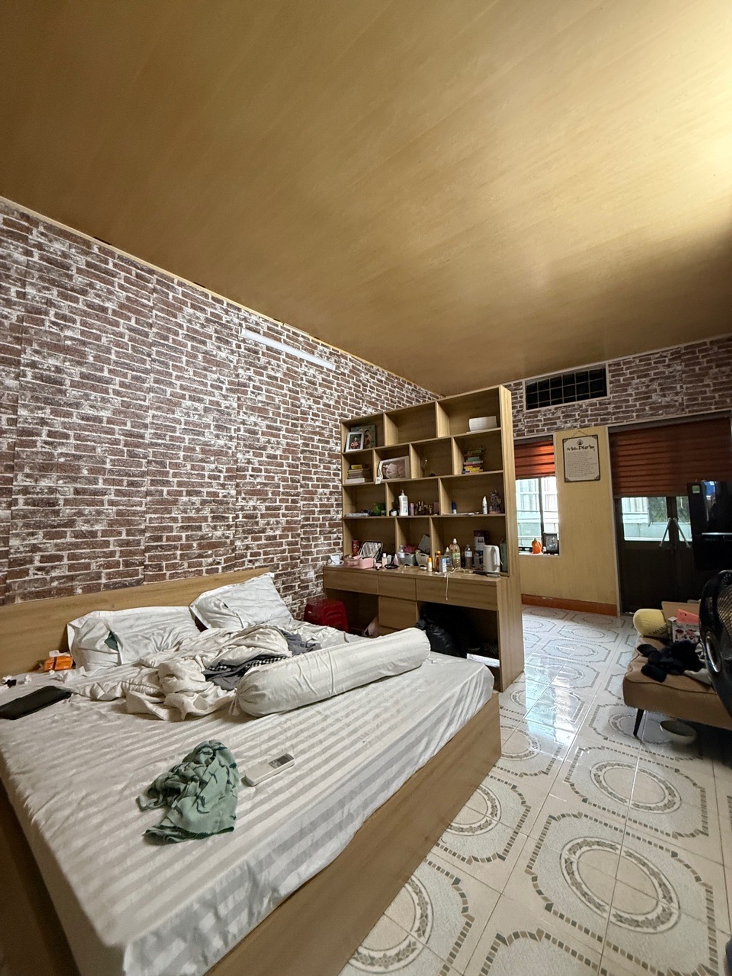 Mặt phố Dư Hàng - 66,4m2, bán đất tặng nhà, vị trí kinh doanh sầm uất 16014544