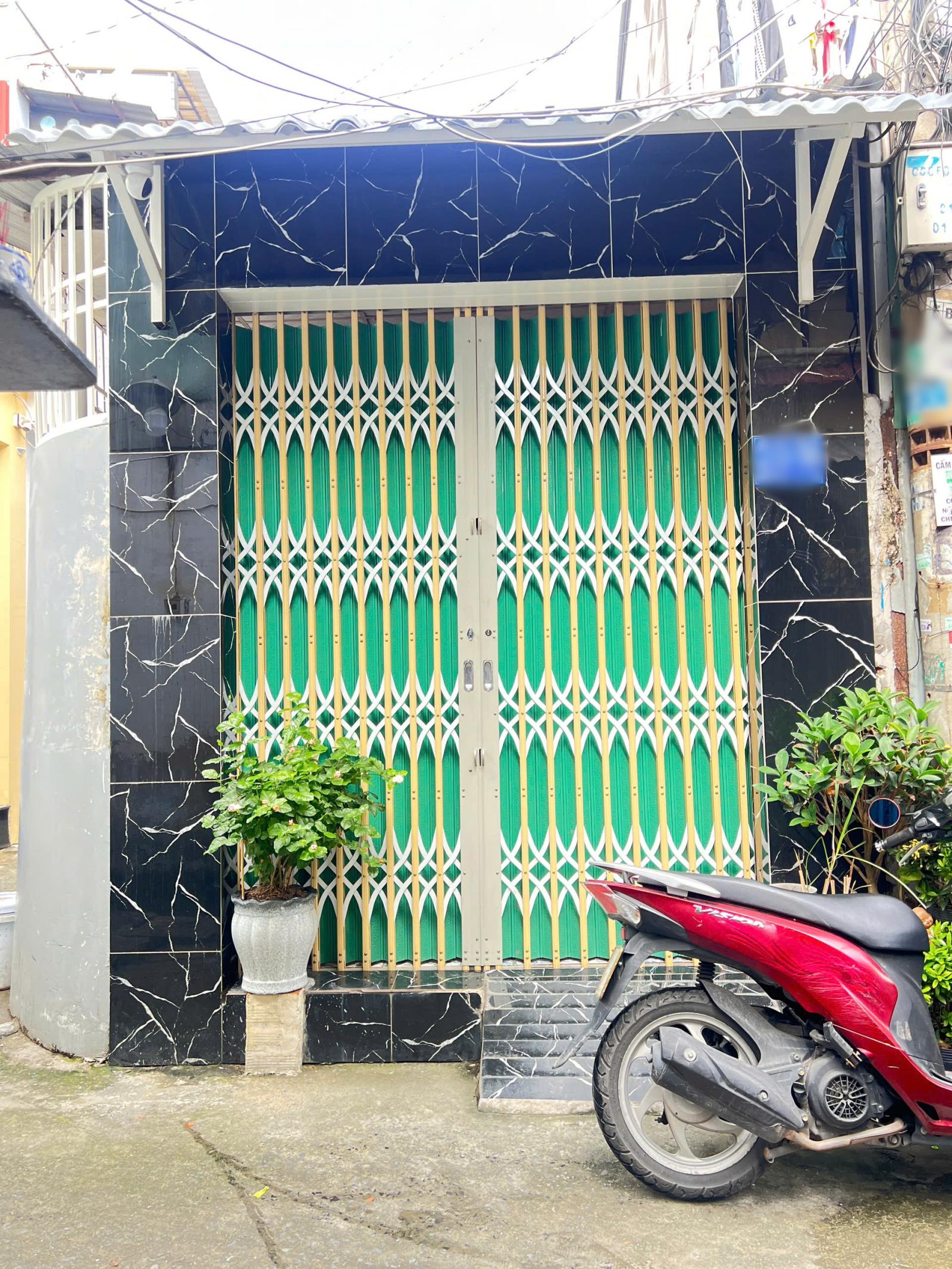 Nhà góc 2 tầng (nở hậu 5.2m) đường Bông Sao P5Q8 . Giá : 3.8 tỷ 16014549