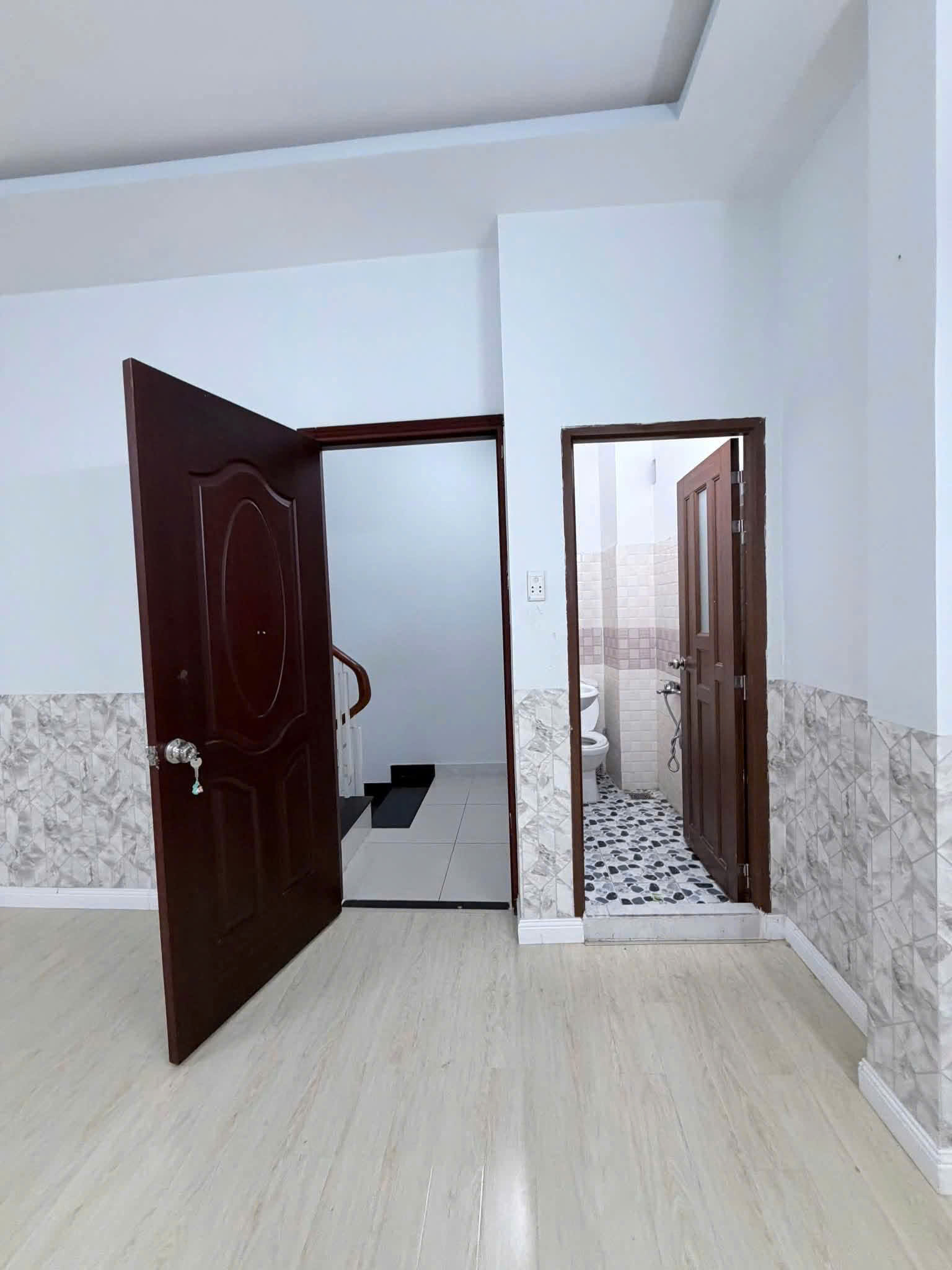 Nhà mới 4 tầng (ngang 5.2m) gần MT Phạm Thế Hiển P4Q8 P.Chánh Hưng 16014553