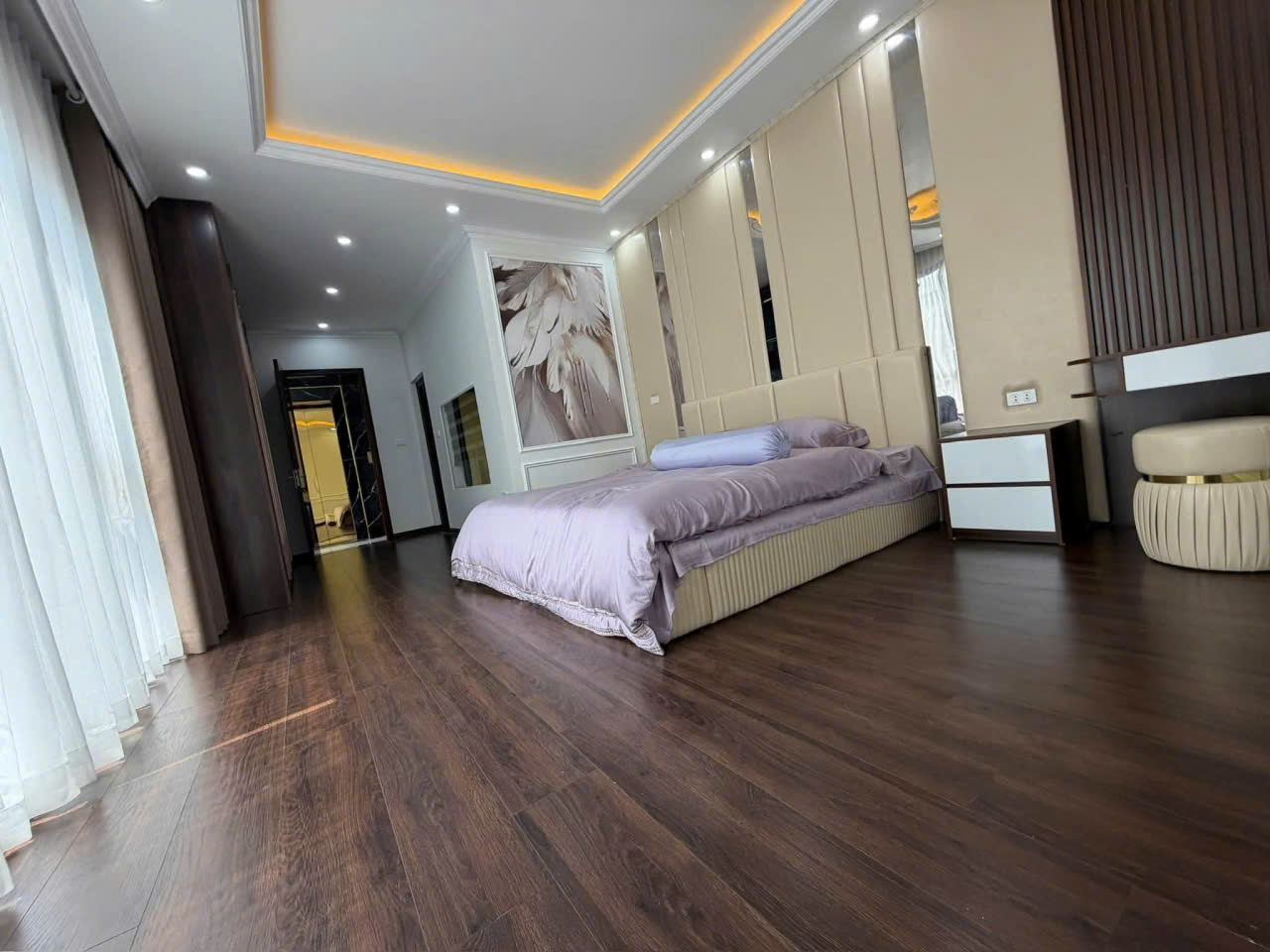 CHO THUÊ NHÀ CỰC ĐẸP KIM MÃ – BA ĐÌNH  42M² × 6 TẦNG  THANG MÁY  LÔ GÓC  22 TRIỆU/THÁNG 16014580