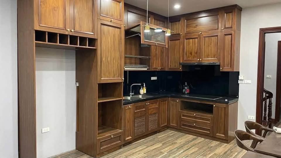 NHÀ LÔ GÓC PHÁO ĐÀI LÁNG – 60M² – MT 5,3M – 5 TẦNG – Ô TÔ ĐỖ CÁCH 10M – Ô CHỜ THANG MÁY – SỔ VUÔNG 16014590
