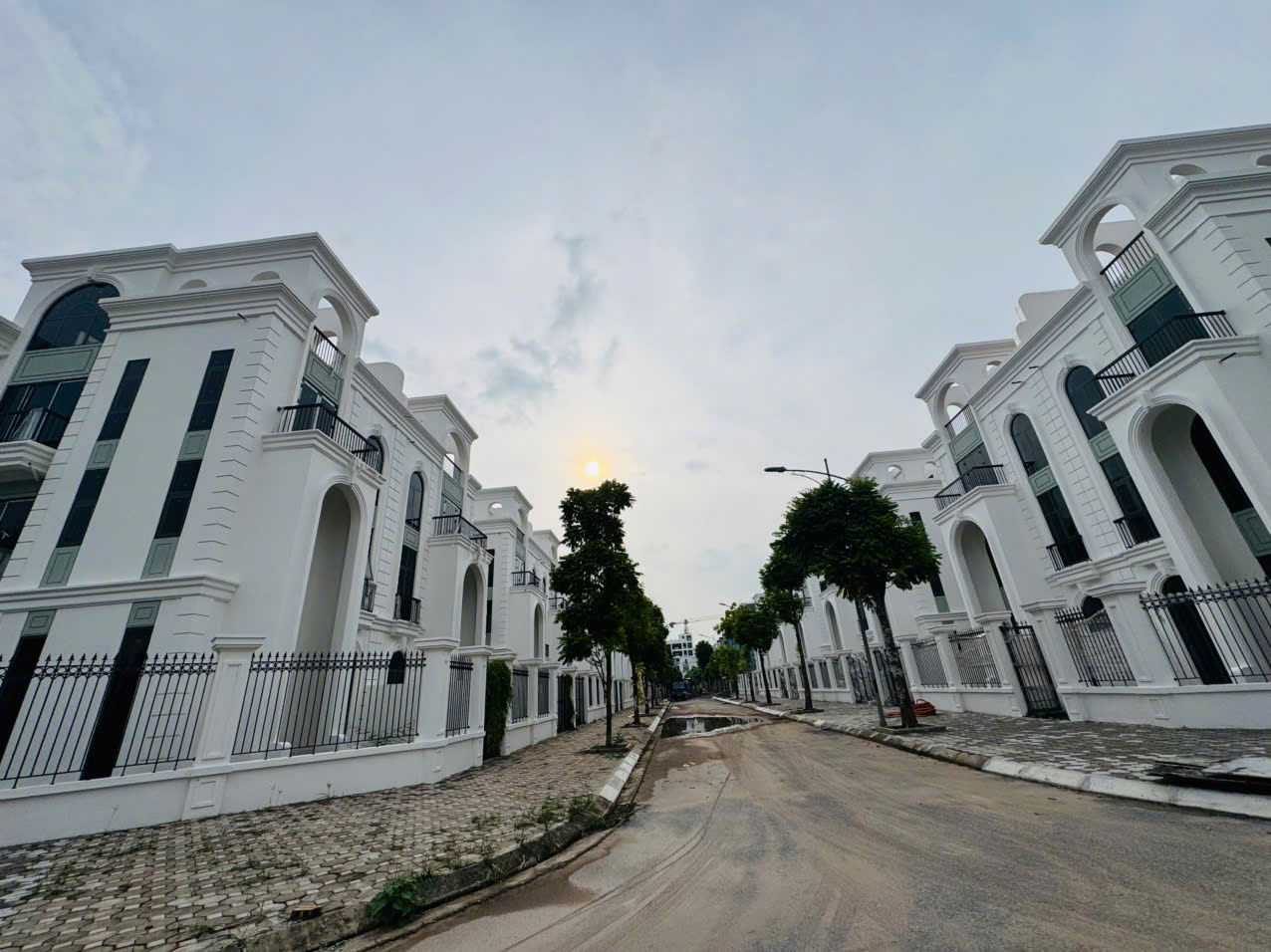 Cho Thuê Biệt Thự Thô Khu B2.2 – Kđt Thanh Hà 16014699