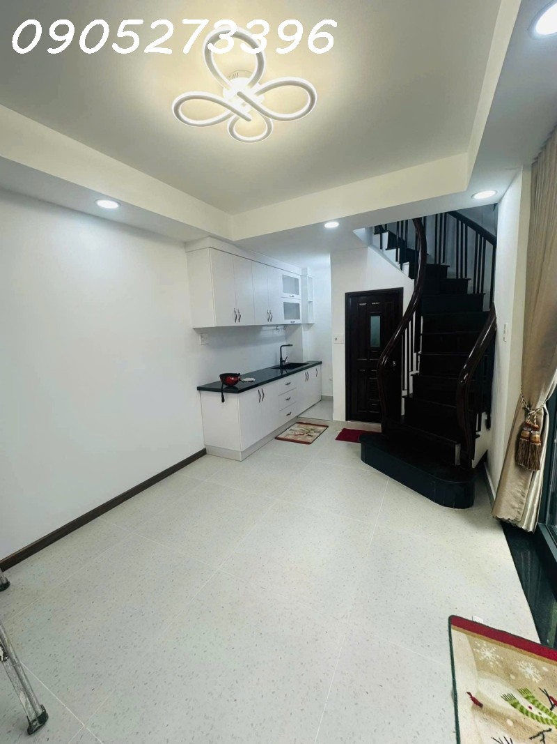 NHÀ MỚI ĐẸP Ở NGAY, HXH KHU VIP P4 TÂN BÌNH GẦN SÂN BAY, 1 CĂN RA MẶT TIỀN, NGANG KHỦNG 5.5M, 4 16014715