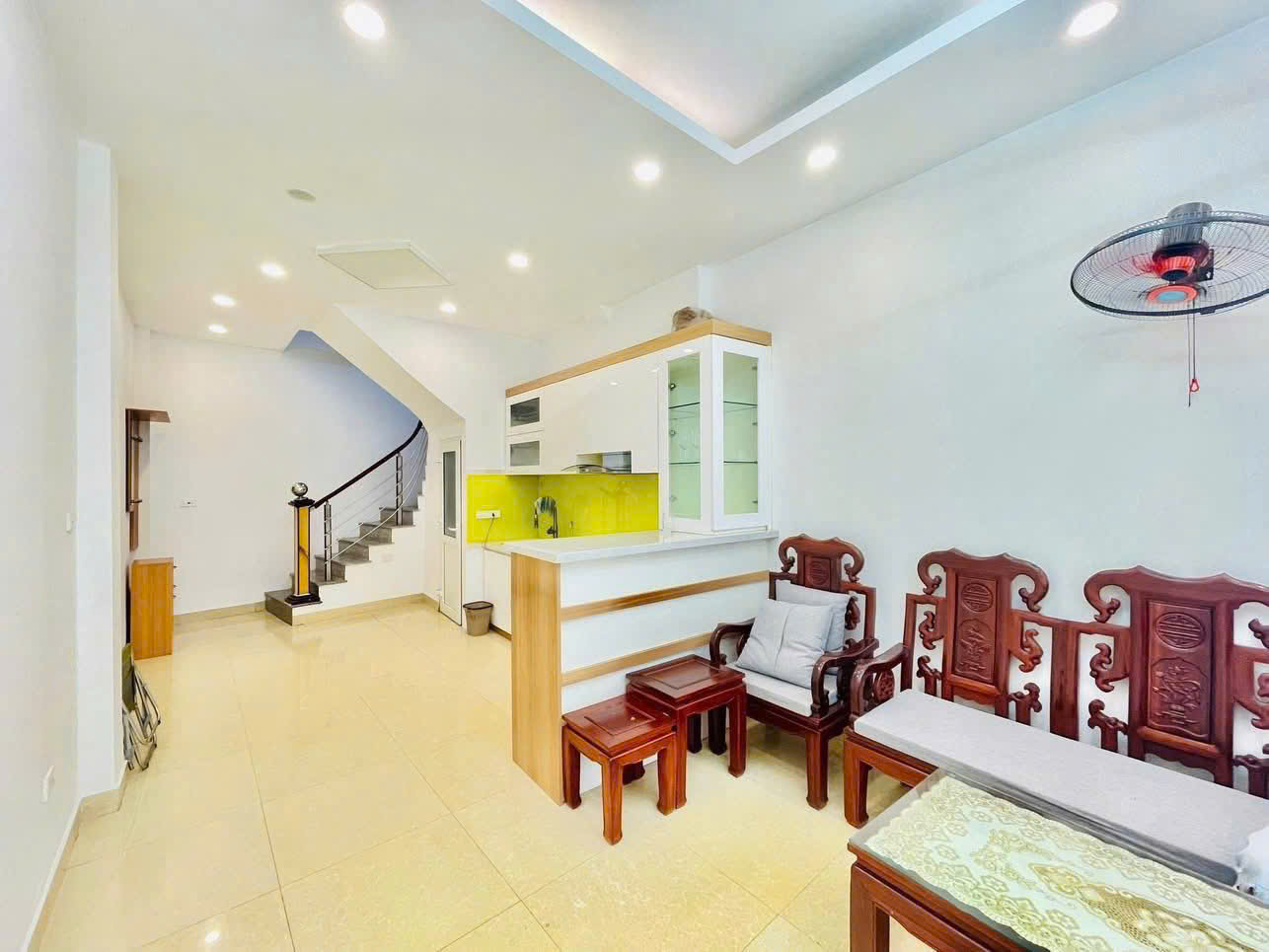 Chính chủ bán 3 bất động sản tại Hà Nội - Vị trí đẹp, nhà đẹp, giá tốt - Nội thất đầy đủ 16014735