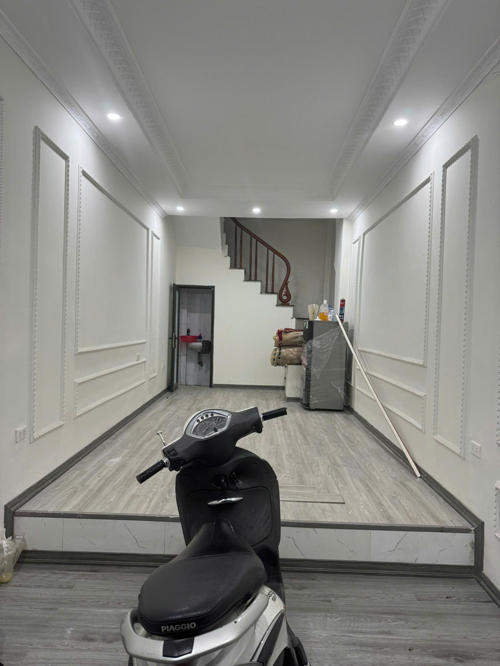Chính chủ bán 3 bất động sản tại Hà Nội - Vị trí đẹp, nhà đẹp, giá tốt - Nội thất đầy đủ 16014735