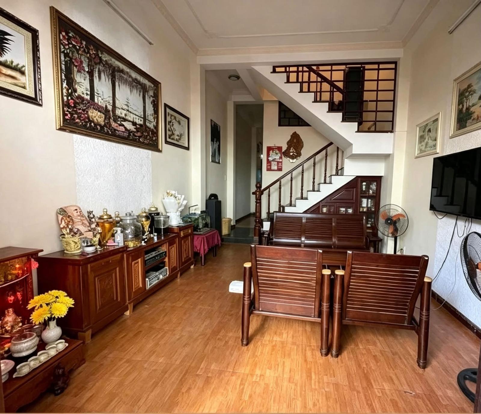 ♪ Gần MT Ông Ích Khiêm, Ô tô đậu 30m, 66m2, 2 tầng đúc, 3PN, sân rông, nhỉnh 4 tỷ 16014741