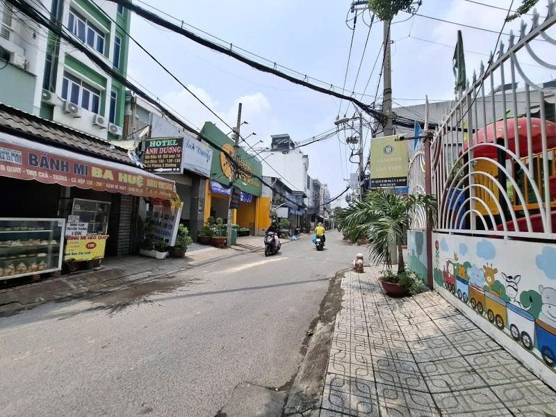 Bán nhà Mặt tiền hẻm 8m Lê Văn Thọ - gân Quang Trung , 12x36m, 2 Tầng - 1 đời chủ, 46 Tỷ. 16014754