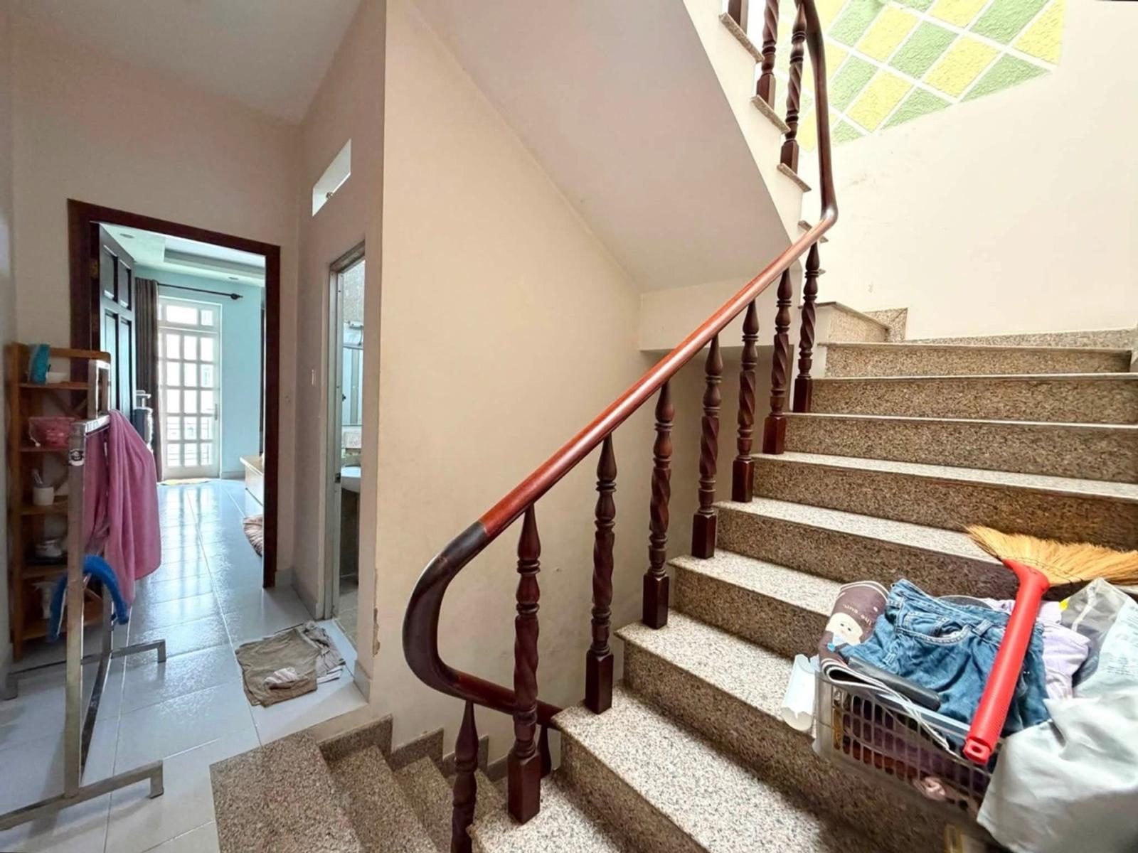 Mặt tiền đối diện Bến xe quận 8, đường Tạ Quang Bửu, 4x16, Nhà đẹp 4 tầng - 0931172218 16014803