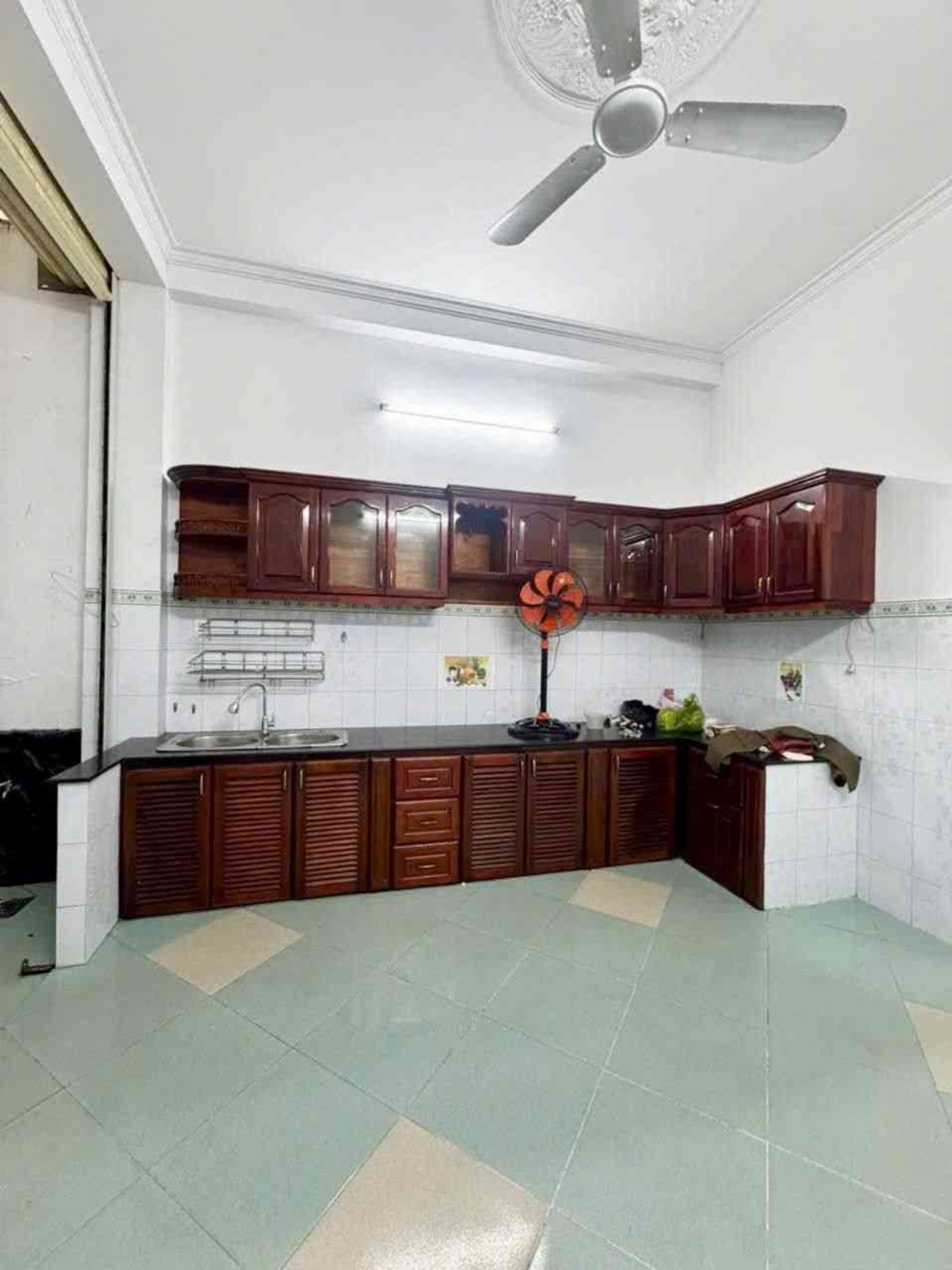 Bán nhà mặt tiền 4 tầng Tạ Quang Bửu đối diện Parc Mall 4x15 chỉ 14 tỷ  - 0931172218 16014808